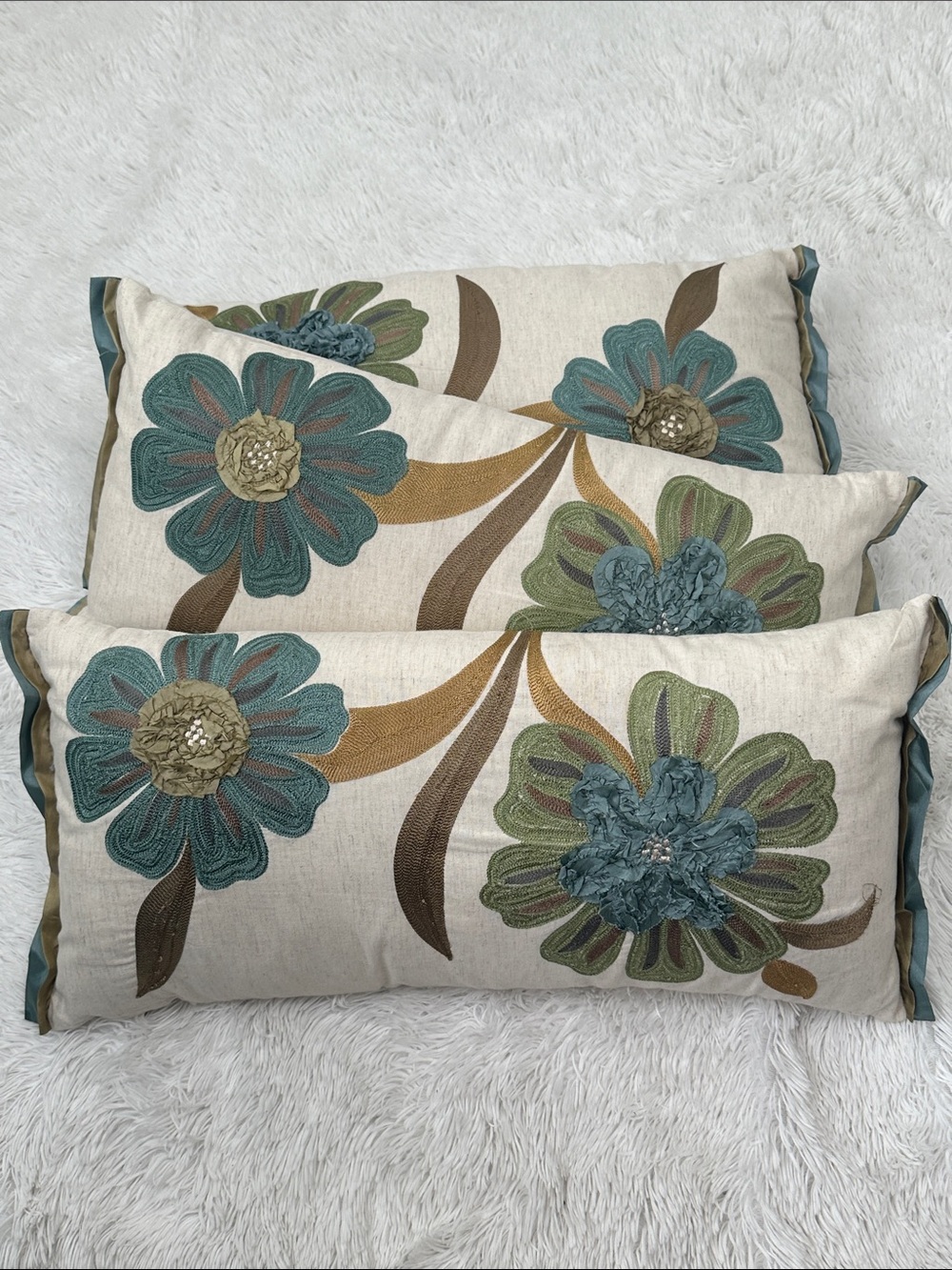 🌴 Set of 3 Pier 1 Throw Pillows